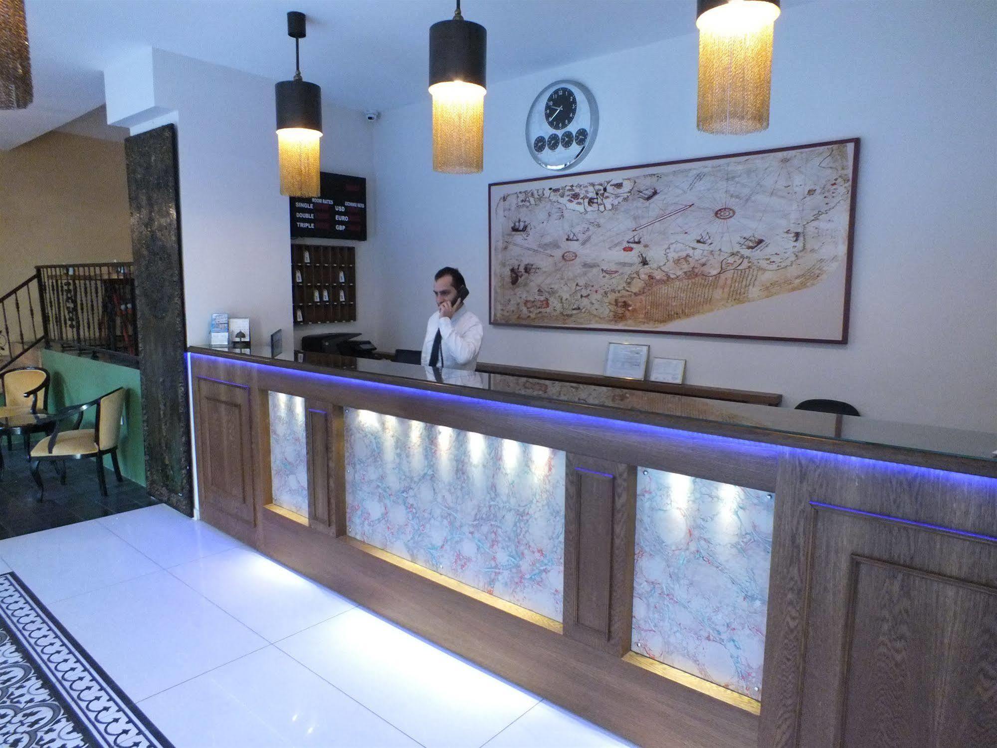Emirtimes Hotel Kadikoey Istanbul Eksteriør billede