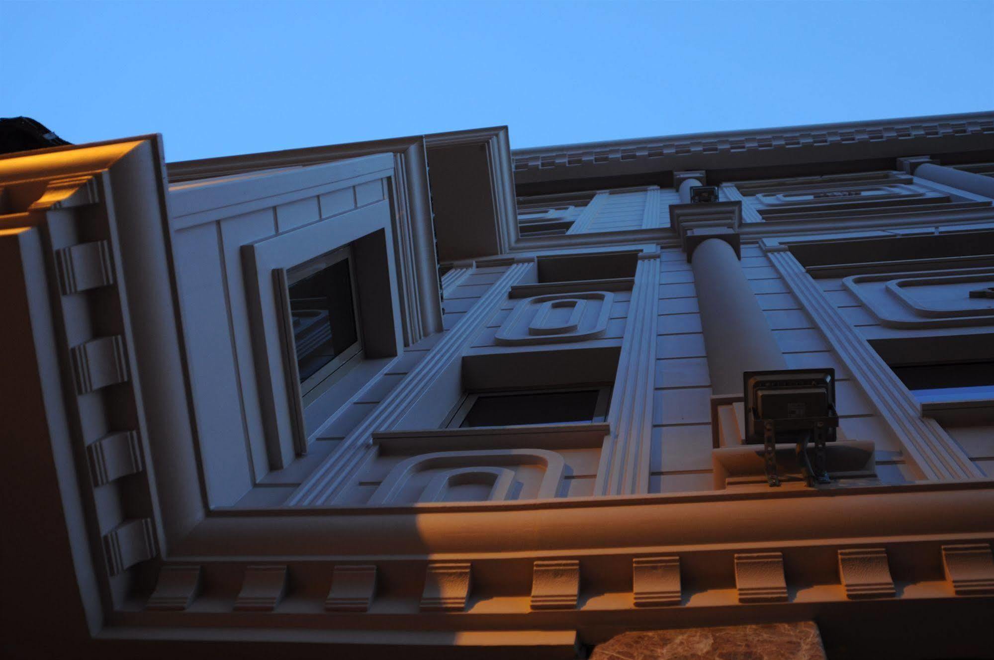 Emirtimes Hotel Kadikoey Istanbul Eksteriør billede